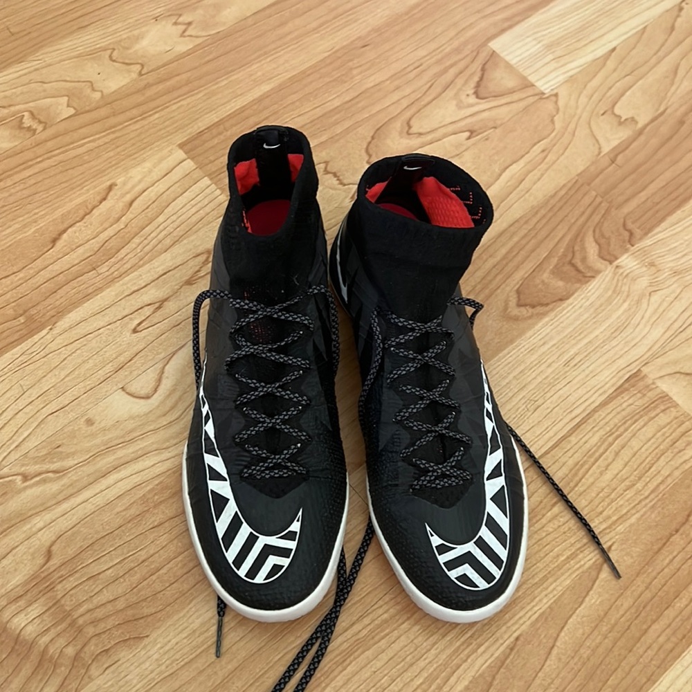 Nike Reflective Soccer Indoor Shoe